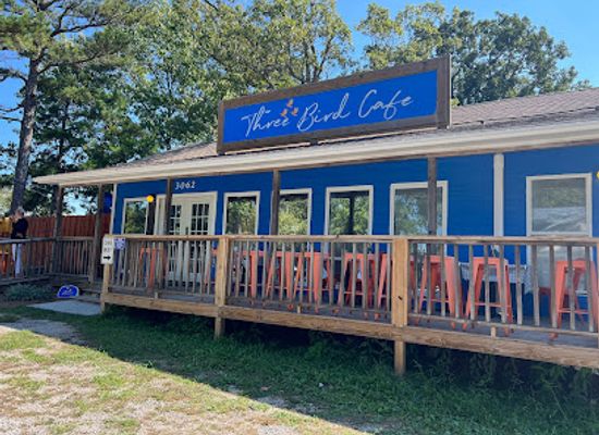arkansas/eureka-springs/restaurant/three-bird-cafe