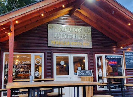 argentina/el-chalten/restaurant/bandidos-patagonicos