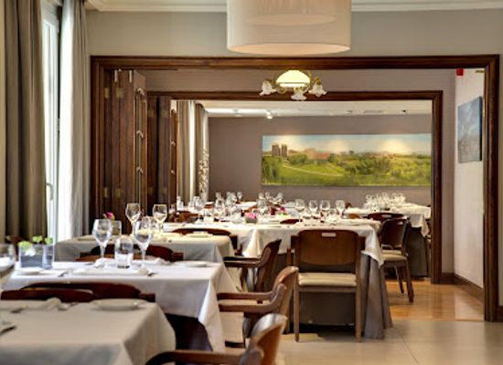 spain/pamplona/restaurant/casa-manolo