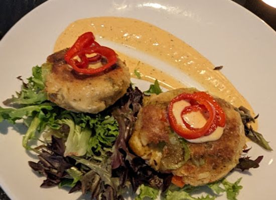 new-york/buffalo/elmwood-village/restaurant/iron-tail-tavern