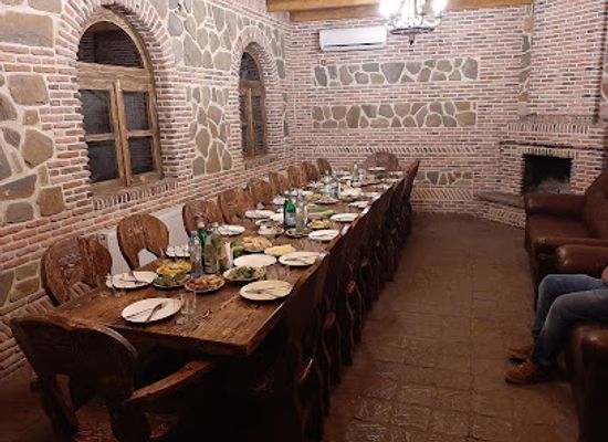 georgia/tusheti/restaurant/chkhakuna-papas-dukani