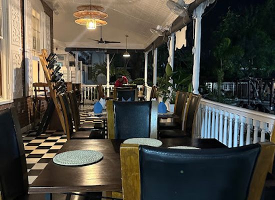 jamaica/kingston/restaurant/the-steak-house-on-the-verandah