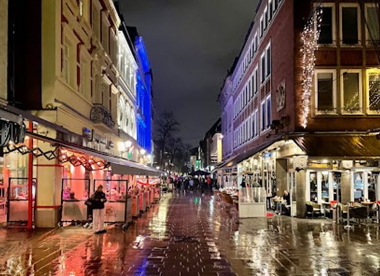 germany/dusseldorf/altstadt/restaurant/louisiana-dusseldorf-altstadt
