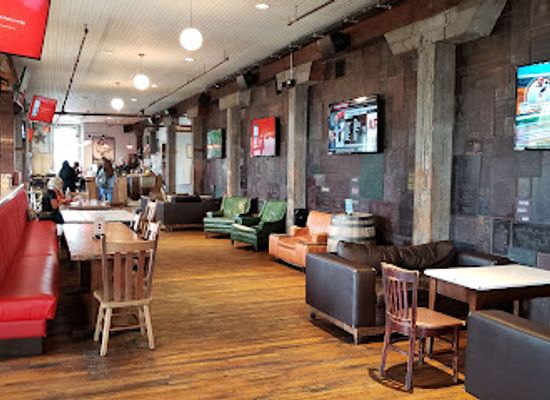 tennessee/nashville/downtown-nashville/restaurant/acme-feed-seed