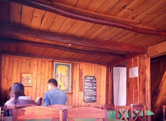 madagascar/antsirabe/restaurant/snack-dangalia