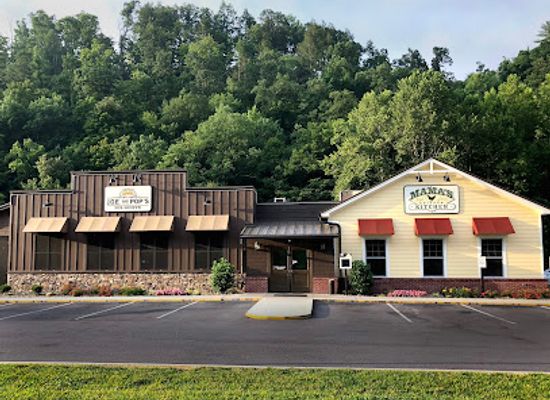 tennessee/gatlinburg/restaurant/mama-s-chicken-kitchen
