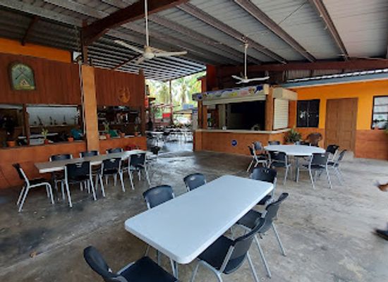 belize/cayo-district/restaurant/hode-s-place