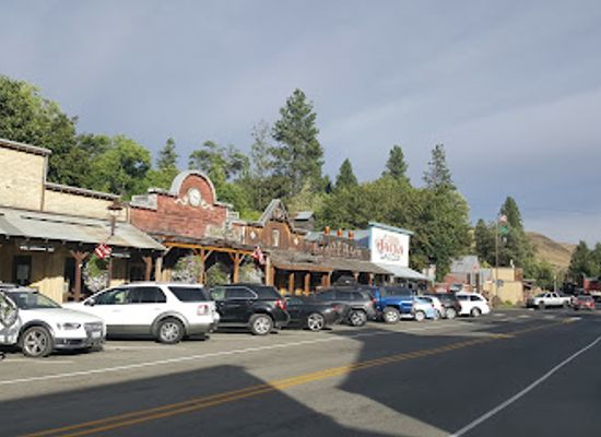 washington/the-methow-valley/restaurant/oliver-s-artisan-kitchen