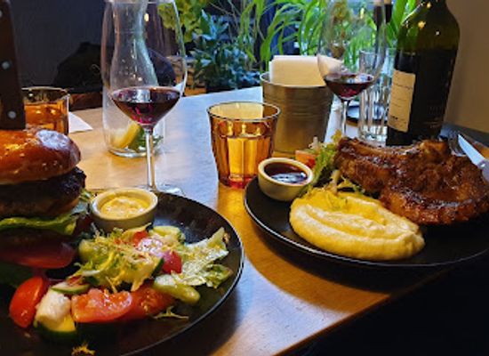 latvia/riga/agenskalns/restaurant/cepiens