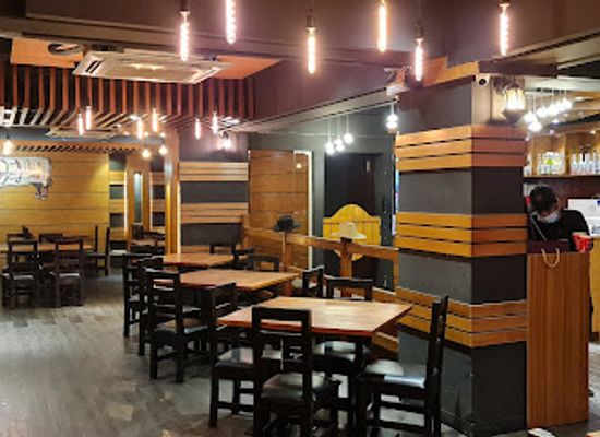 bangladesh/dhaka/banani/restaurant/woodhouse-grill