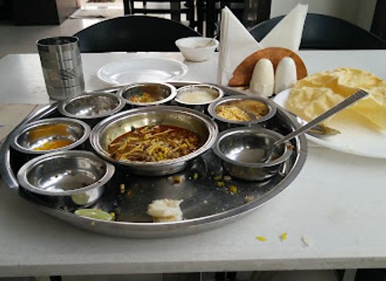 india/nashik/trimbak-road/restaurant/govind-dine-in-pure-veg-restaurant