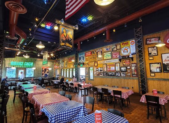 indiana/the-great-lakes-plain/restaurant/portillo-s-avon