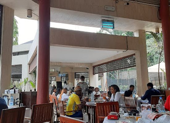 cameroon/mora/restaurant/le-safoutier-restaurant