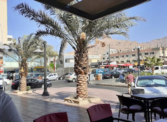 jordan/aqaba-coast/restaurant/khubza-seneya