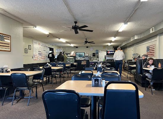 kansas/topeka/restaurant/cook-s-american-grill
