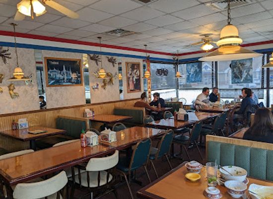illinois/champaign/restaurant/thara-thai-restaurant