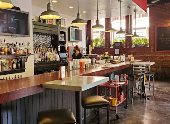 massachusetts/lowell/restaurant/fuse-bistro