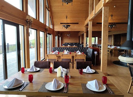 azerbaijan/guba-khachmaz-region/restaurant/the-challette-steakhouse