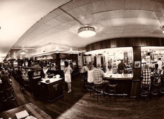 kansas/kansas-city/restaurant/golden-ox