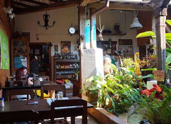 bolivia/santa-cruz-de-la-sierra/restaurant/el-aljibe-comida-tipica