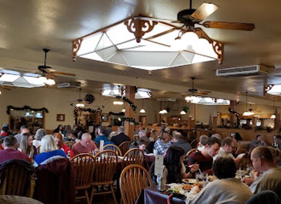 kansas/high-plains/restaurant/carriage-crossing-restaurant-and-bakery