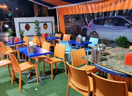 israel/kfar-saba/restaurant/sabich-hakfar-bsharon-central-station-kfar-saba