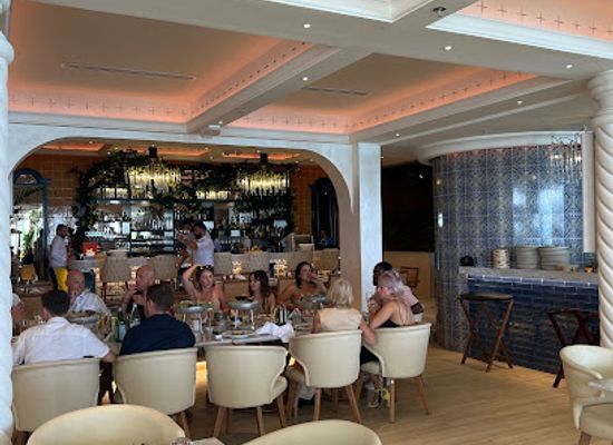 qatar/doha/west-bay/restaurant/lucia-s-doha