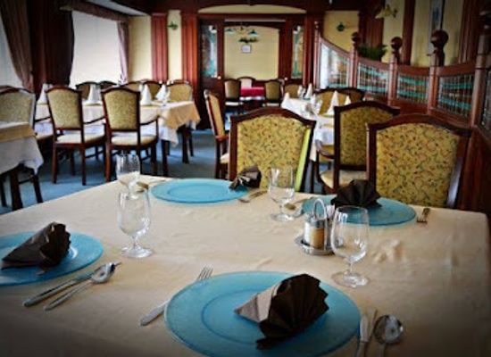 hungary/gyor/restaurant/club-carat-etterem