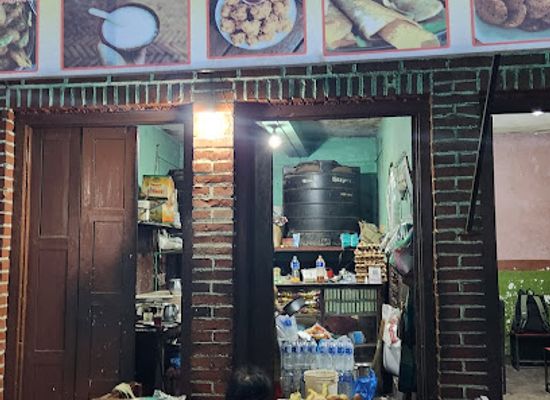 nepal/bhaktapur/restaurant/sakotha-bara-pasal