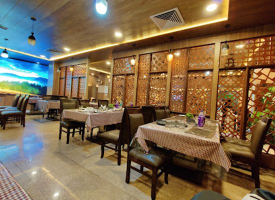 india/jabalpur/restaurant/parampara-veg-restaurant