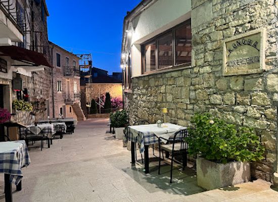 croatia/brac-island/restaurant/restoran-konoba-vinotoka