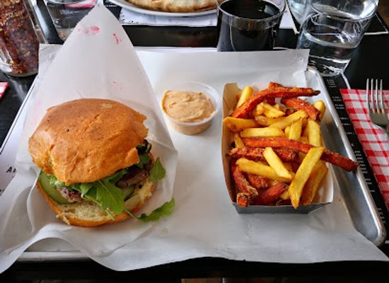 finland/levi/restaurant/kauppayhtio
