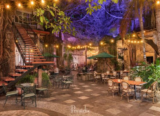 mexico/mazatlan/restaurant/el-presidio-cocina-de-mexico