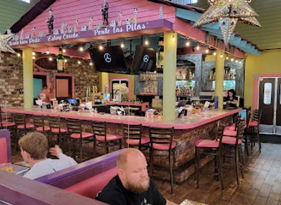 florida/amelia-island/restaurant/cantina-louie-fernandina-beach-fl