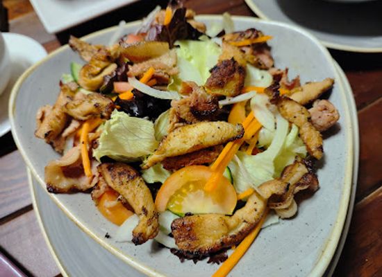botswana/north-east-district/restaurant/upstairs-grillhouse