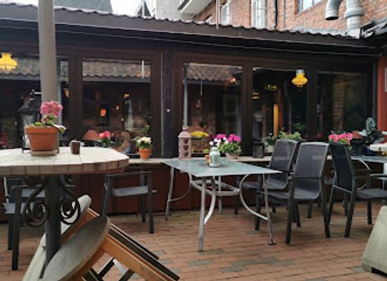 norway/ostfold/restaurant/bakgarden-restaurant