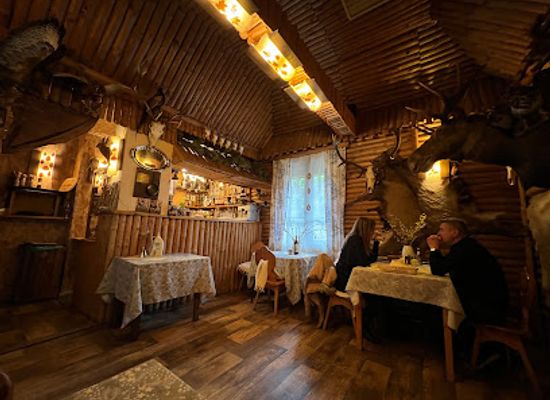 poland/kampinos-national-park/restaurant/restauracja-dziupla-truskaw
