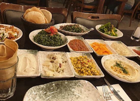israel/jezreel-valley/restaurant/alrobian