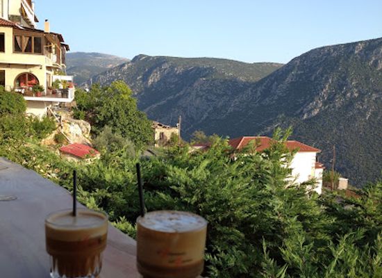 greece/mount-parnassus/restaurant/astra-cafe-restaurant