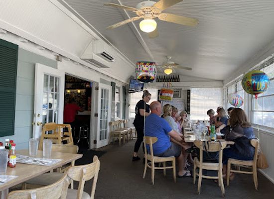 virginia/virginia-beach/restaurant/doc-taylor-s-restaurant