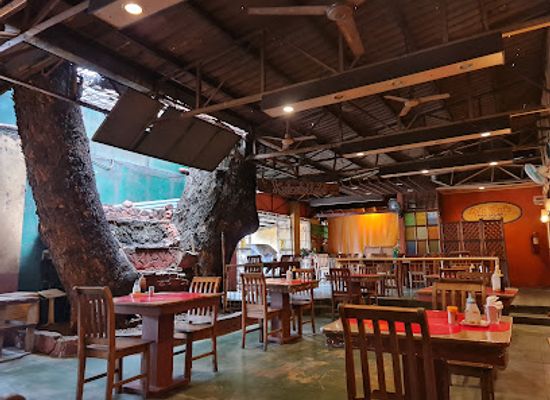 philippines/cebu-city/restaurant/lola-eats
