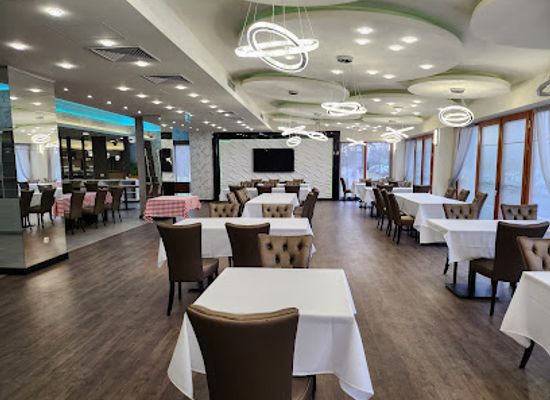 hungary/nyiregyhaza/restaurant/oak-guesthouse-and-restaurant