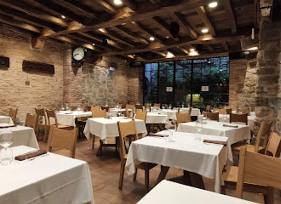 spain/pamplona/restaurant/asador-katuzarra
