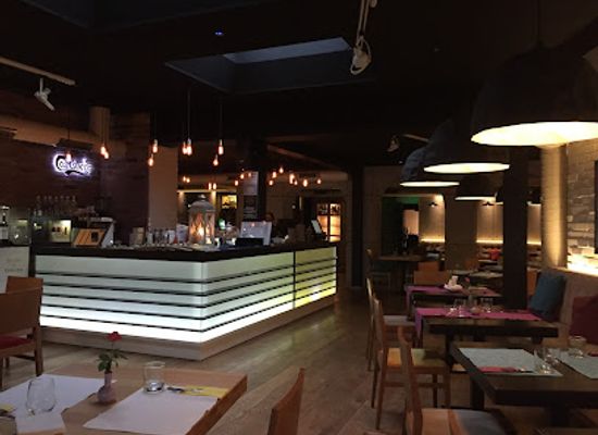 romania/neamt/restaurant/artist-lounge