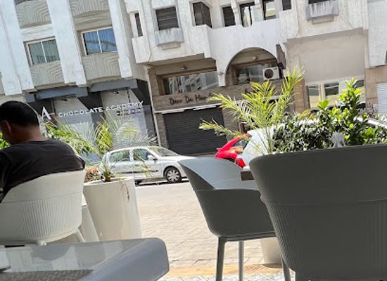 morocco/casablanca/racine/restaurant/mongrec