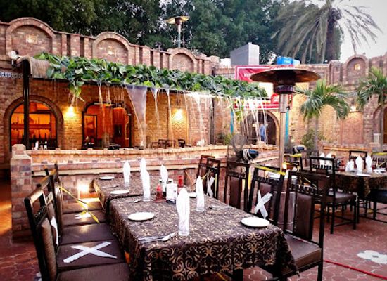 pakistan/karachi/restaurant/lalqila-restaurant-karachi