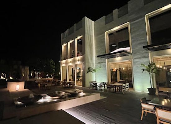 bahrain/al-areen-wildlife-park/restaurant/zahrat-al-fayrouz