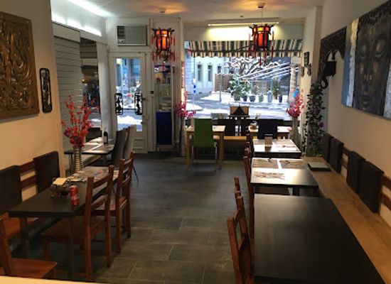 switzerland/interlaken/restaurant/tom-yum-kung
