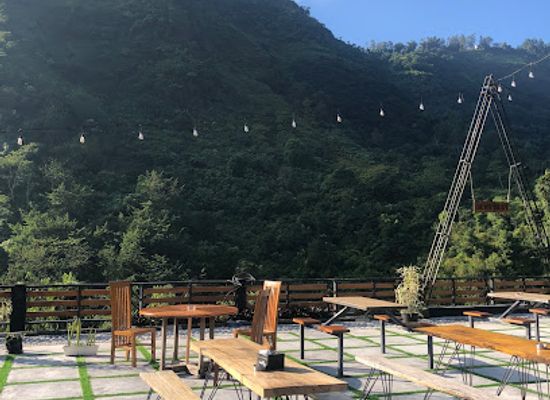 indonesia/mount-bromo/restaurant/aworjiwa-coffee-bromo