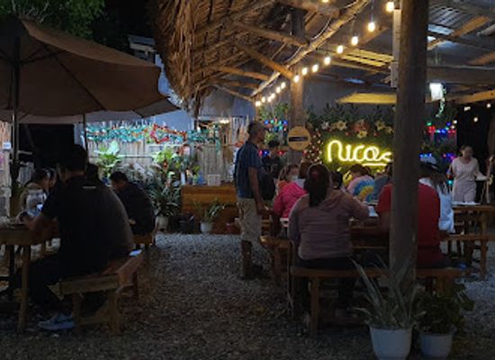 philippines/ilocos-norte/pagudpud/restaurant/pao-s-diner